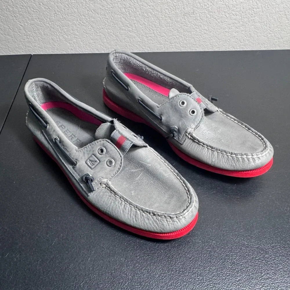 Sperry Top-Sider Mens 10.5 M Grey Leather Red Sole Boat Shoes Loafers 1049444